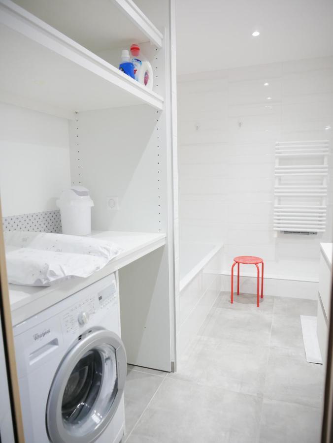 Superbe Appartement En Centre Ville Avec Terrasse Thonon-les-Bains Eksteriør bilde
